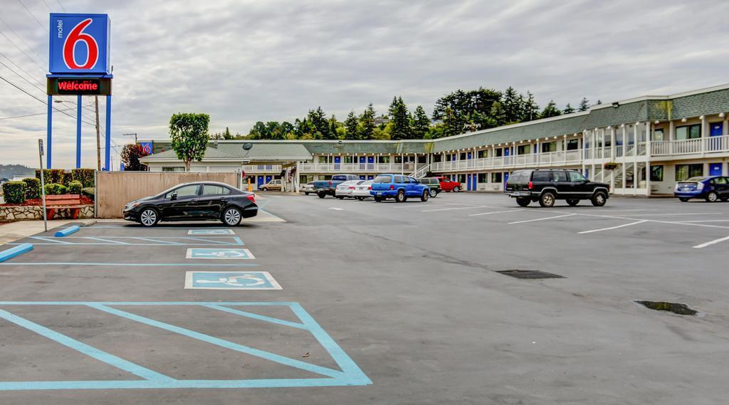 Motel 6-Coos Bay, Or ภายนอก รูปภาพ